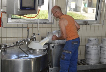 Coulage du lait à 7h et 18h