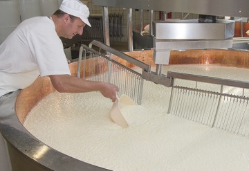 Décaillage - tout le savoir-faire du fromager